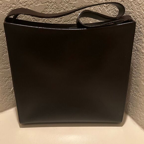 Gucci G Logo Glazed Leather Shoulder Bag Brown Minimalist Old Money Aesthetic - Picture 4 of 14